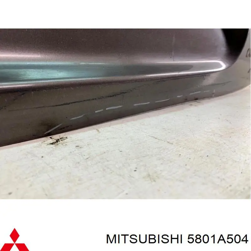 5801A504 Mitsubishi Задняя дверь