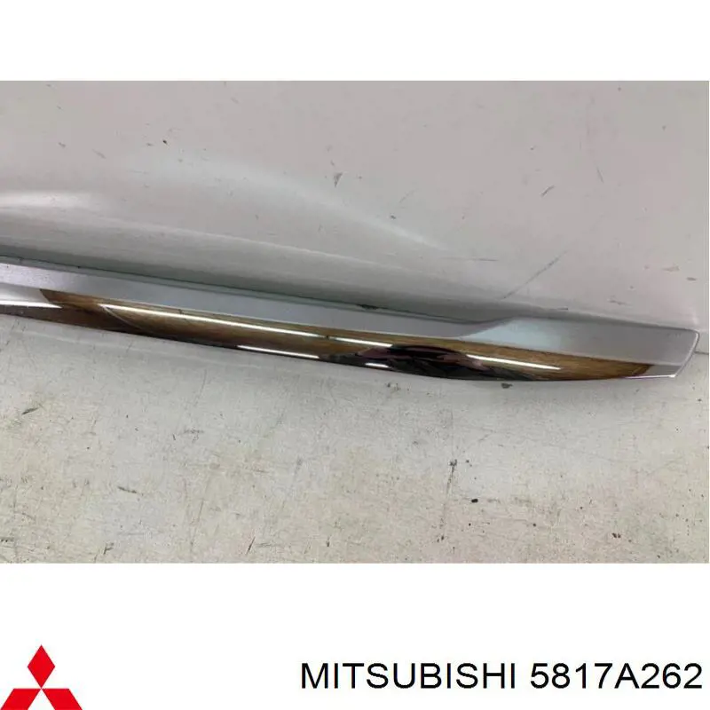 5817A262 Mitsubishi 