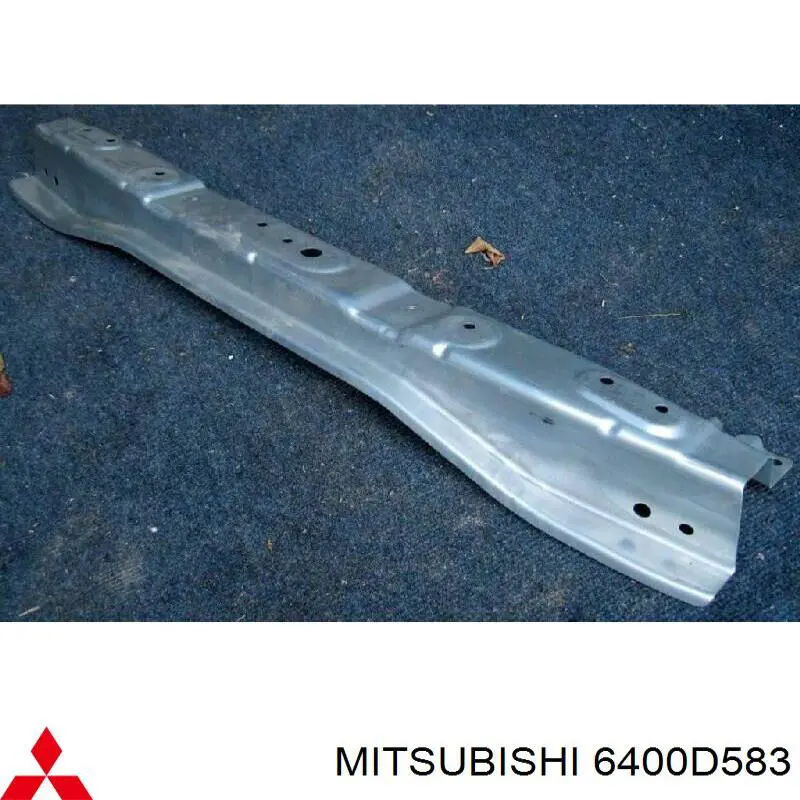 6400D583 Mitsubishi reforçador do pára-choque dianteiro
