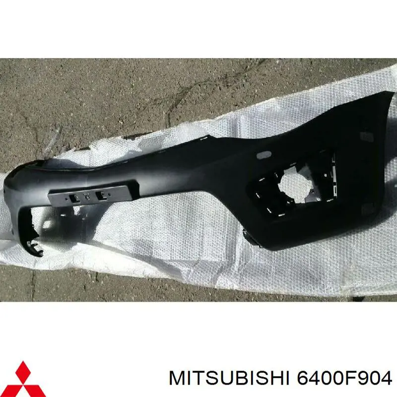 6400D154WA Mitsubishi передний бампер