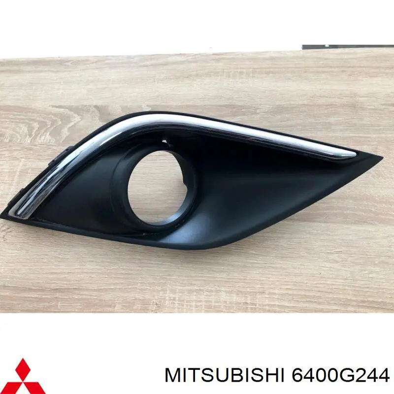 PMB99156CAR Signeda Заглушка ПТФ бампера переднего правая