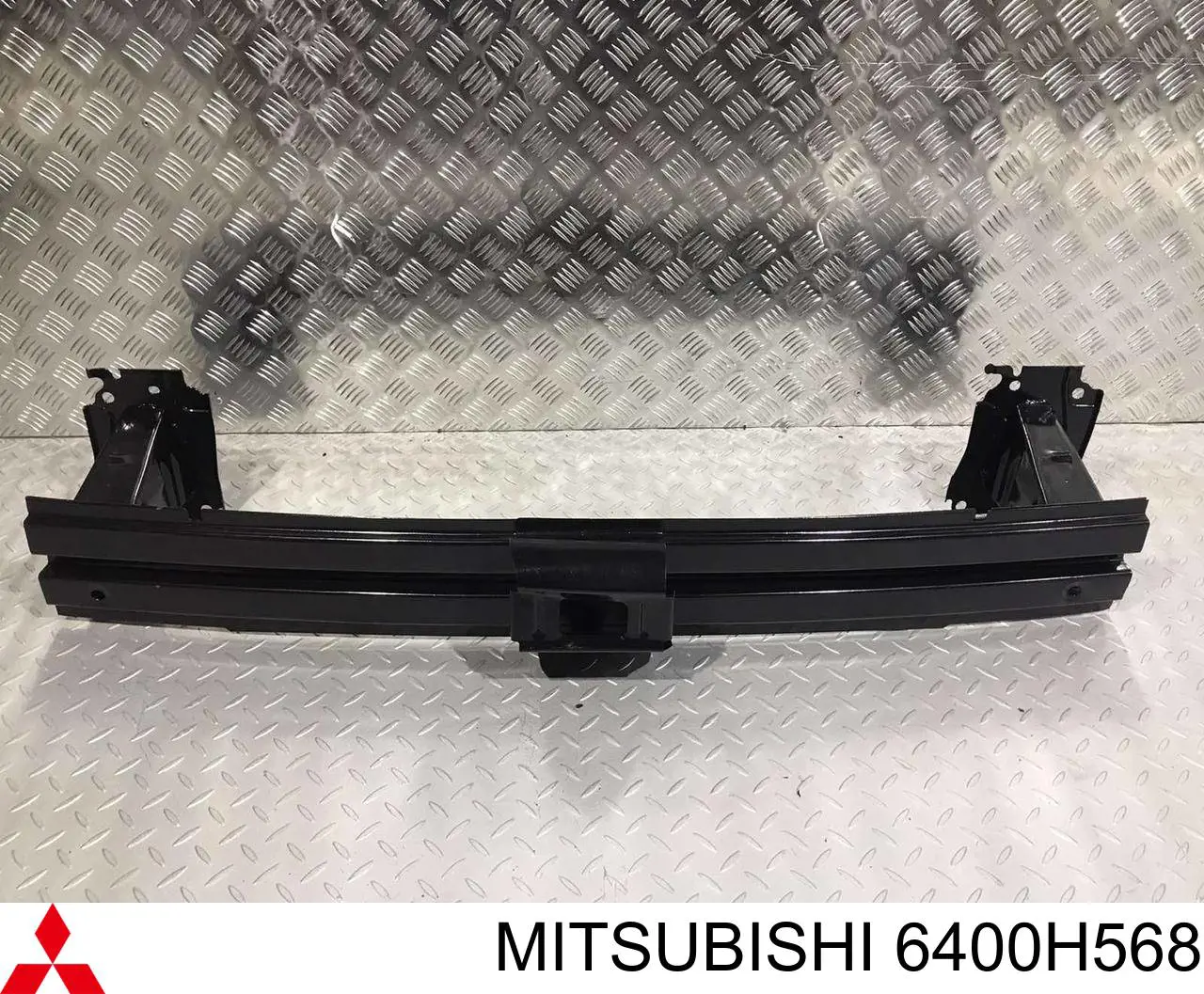 Усилитель бампера переднего Mitsubishi 6400H568