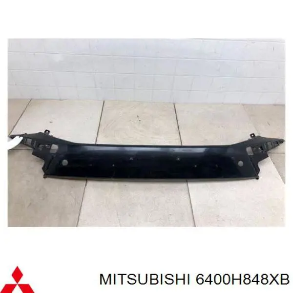 6400H848XB Mitsubishi Молдинг бампера переднего, центральный