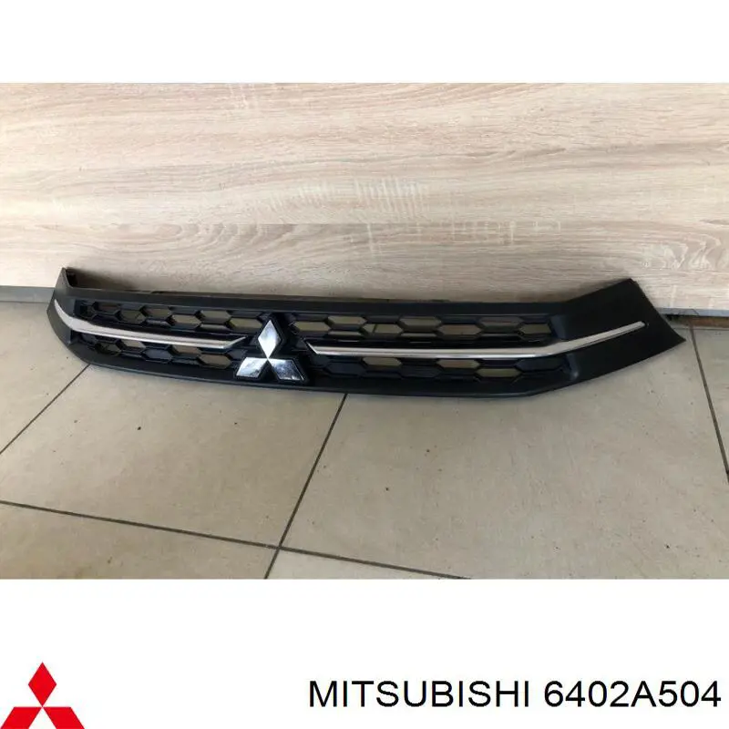 Решетка бампера переднего верхняя Q-fix Q3760526 цена, от 30.66 USD