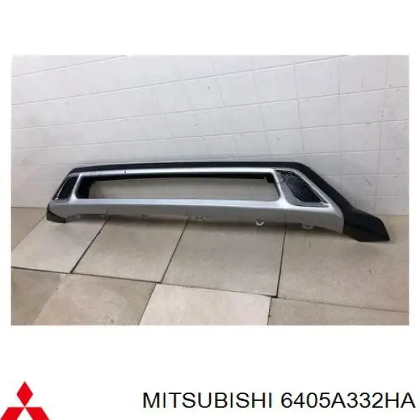 Накладка бампера переднего 6405A332HA Mitsubishi