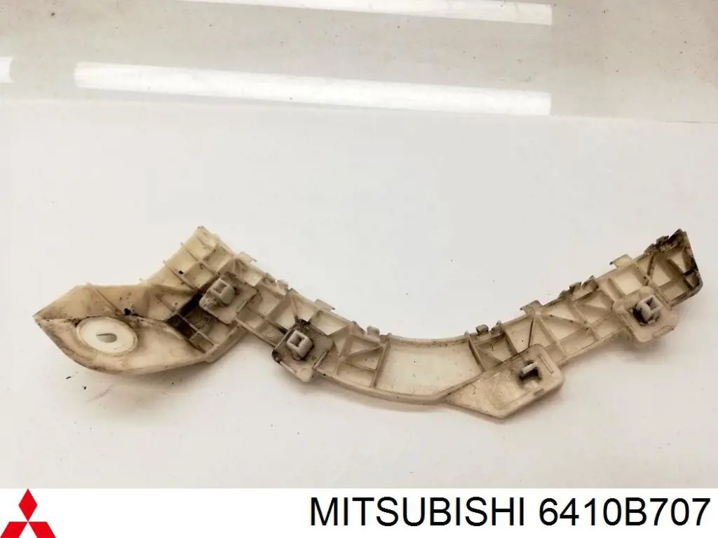 Крепление бамера левое Mitsubishi 6410B707 цена, от 8.87 USD