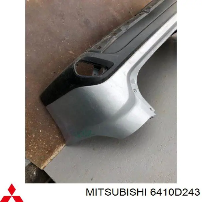 Задний бампер 6410D130 Mitsubishi