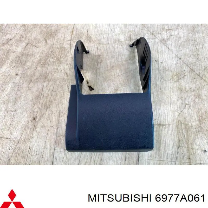 6977A061 Mitsubishi 