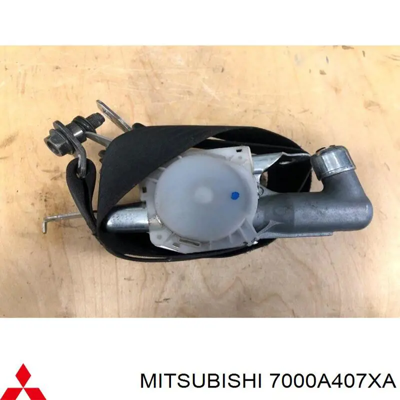 Левый ремень безопасности 7000A407XA Mitsubishi