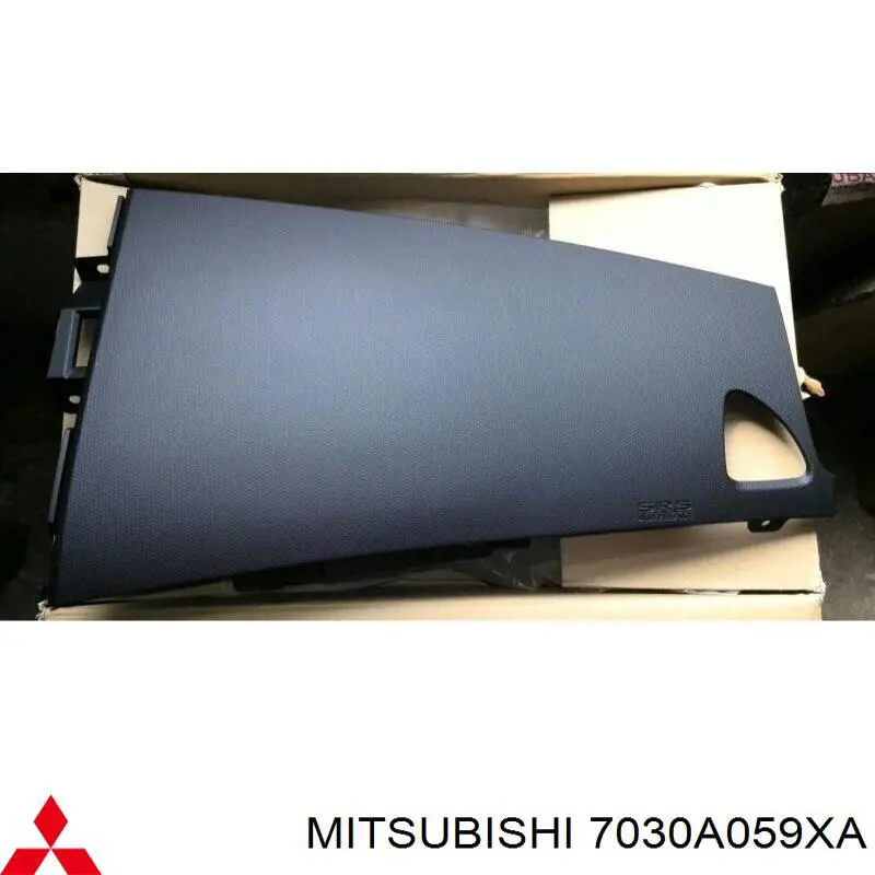 Купить 7030A059XA Mitsubishi Молдинг (накладка) приборной панели "торпедо" правый