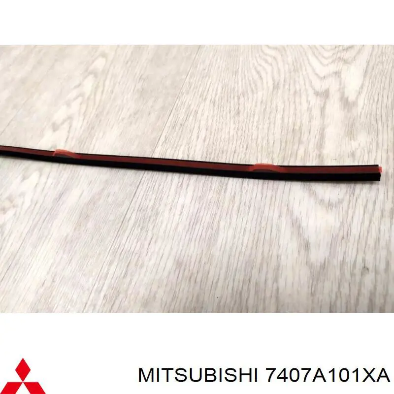 Уплотнитель расширителя арки 7407A101XA Mitsubishi