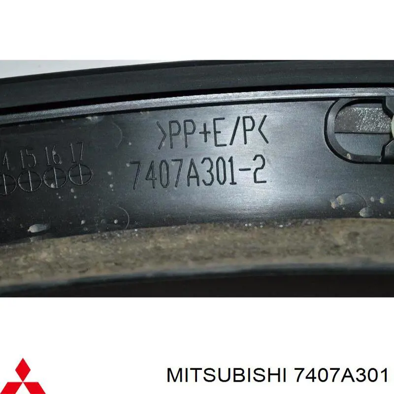 Расширитель (накладка) арки переднего крыла левый 7407A301 Mitsubishi