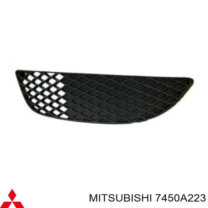 7450A223 Mitsubishi заглушка (решетка противотуманных фар бампера переднего левая)