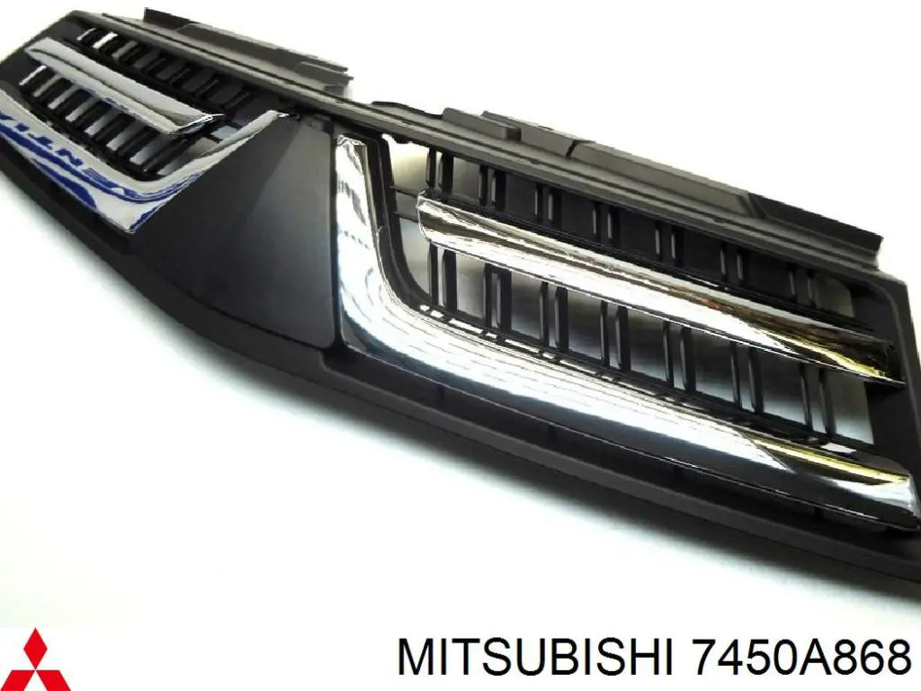 Решетка радиатора на Mitsubishi Pajero SPORT (Митсубиси Паджеро)