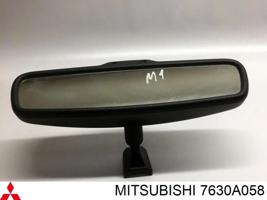 7630A058 Mitsubishi зеркало салона внутреннее