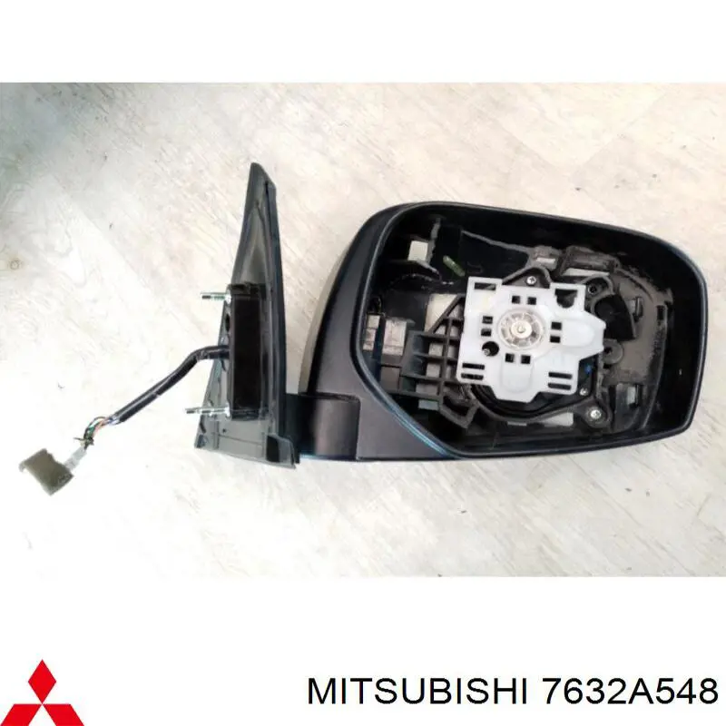 Дзеркало заднього виду, праве 7632A548 Mitsubishi