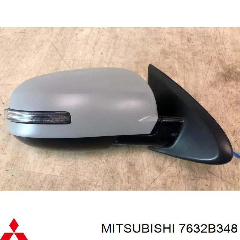7632B348 Mitsubishi Зеркало заднего вида правое