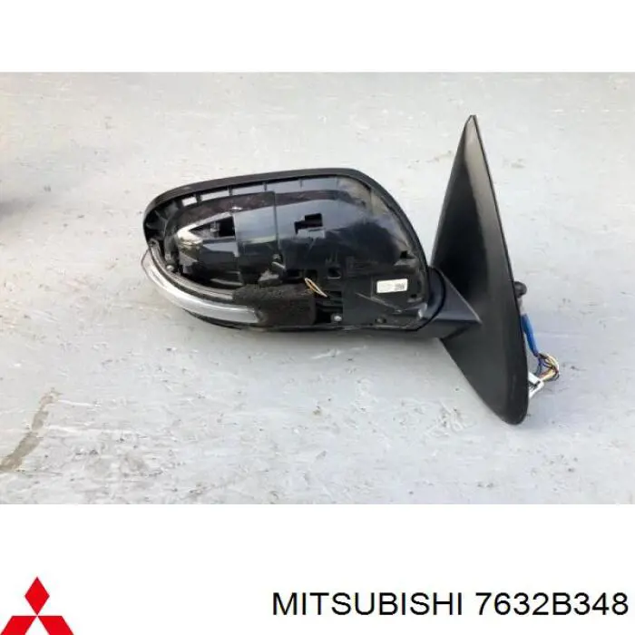 Правое зеркало 7632B348 Mitsubishi