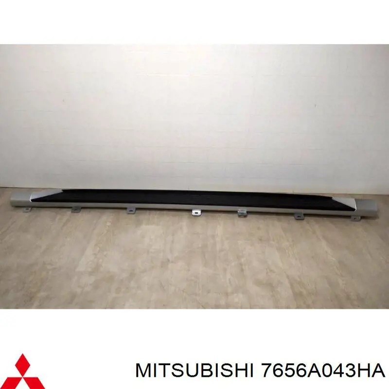 Накладка подножки 7656A043HA Mitsubishi