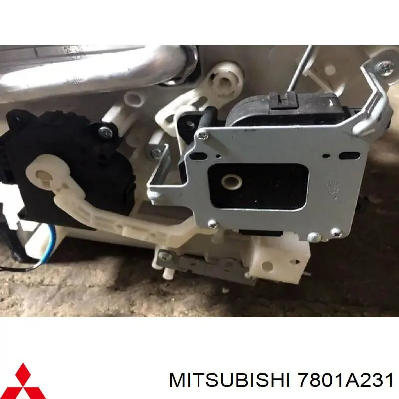 7801A231 Mitsubishi привод заслонки печки