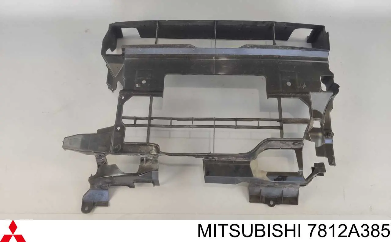 Воздуховод (дефлектор) радиатора Mitsubishi 7812A385 цена, от 64.70 USD