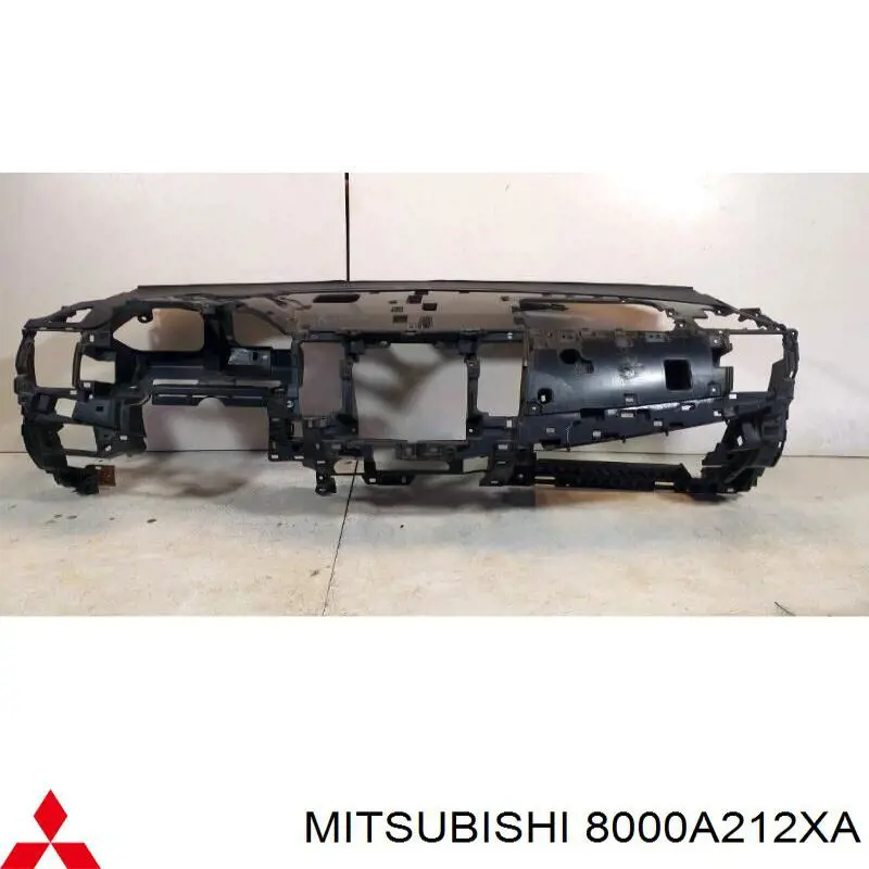 Панель салона передняя "торпедо" Mitsubishi 8000A212XA цена, от 76.02 USD
