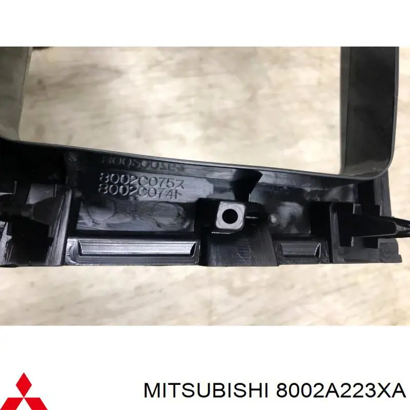 8002A223XA Mitsubishi 