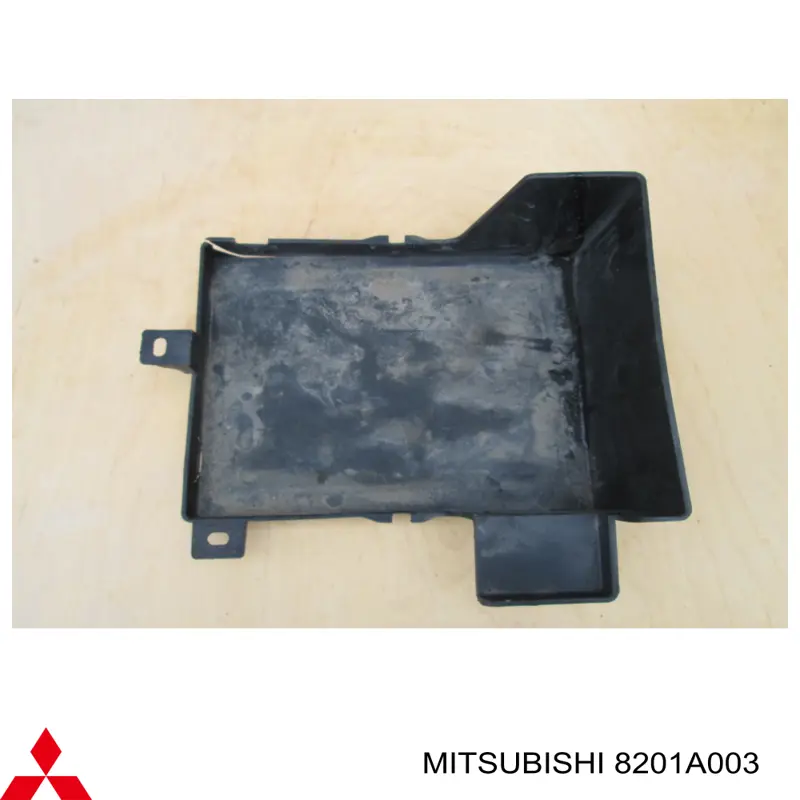 8201A003 Mitsubishi cárter de bateria recarregável (pilha)