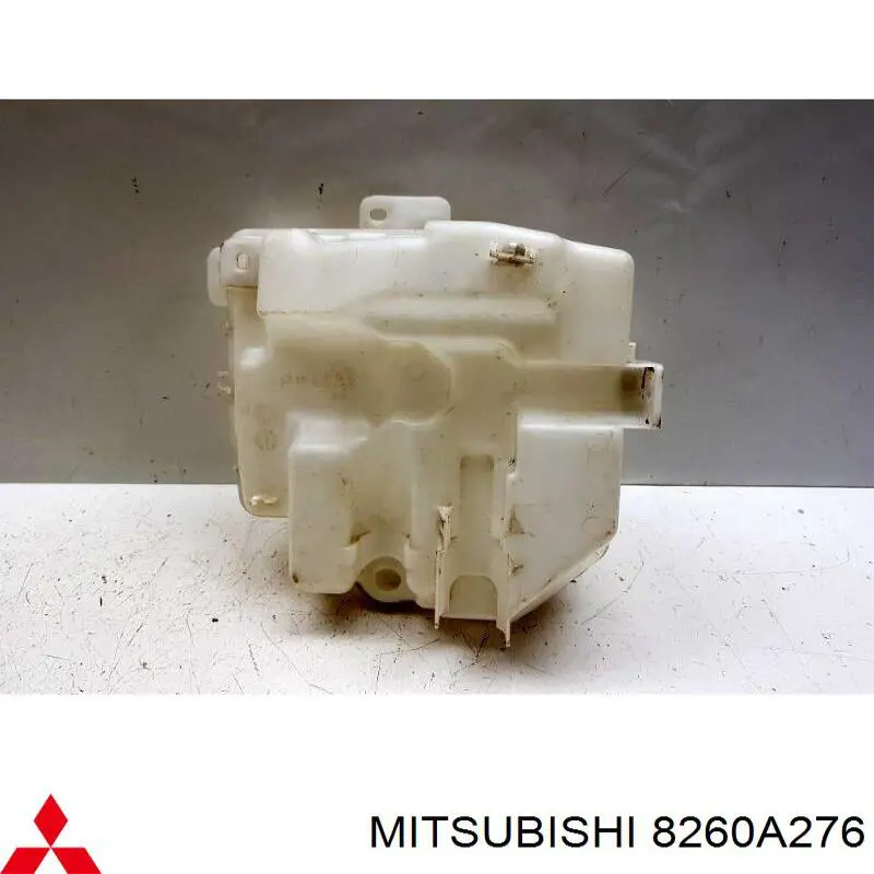 Бачок омывателя стекла Mitsubishi 8260A276