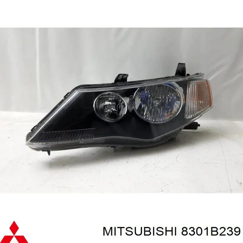 8301B239 Mitsubishi фара левая