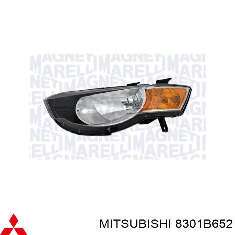 Правая фара 8301B652 Mitsubishi