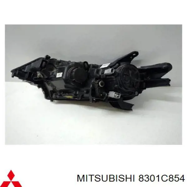 Правая фара 209957A69B Mitsubishi