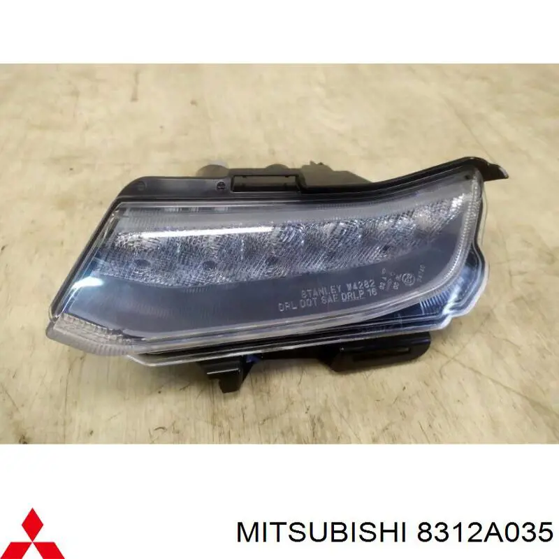 8312A035 Mitsubishi Фара дневного света, левая