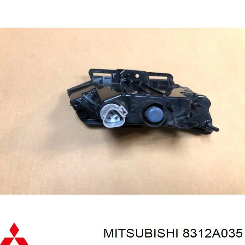 Фара дневного света левая Mitsubishi 8312A035 цена, от 416.05 USD