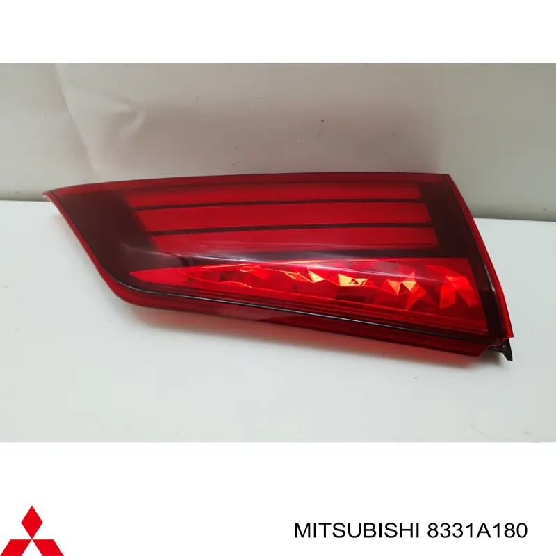 Фонарь задний правый, внутренний Q-fix Q3720065 цена, от 66.63 USD