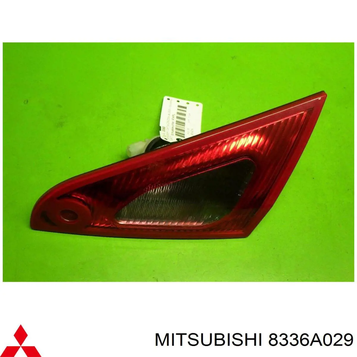 S8336A029 Mitsubishi lanterna traseira direita interna