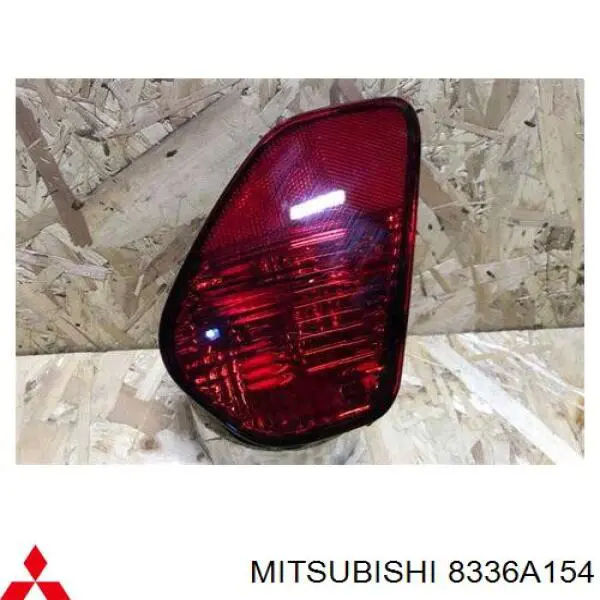 Купить 175755059 TYC Фонарь заднего бампера правый