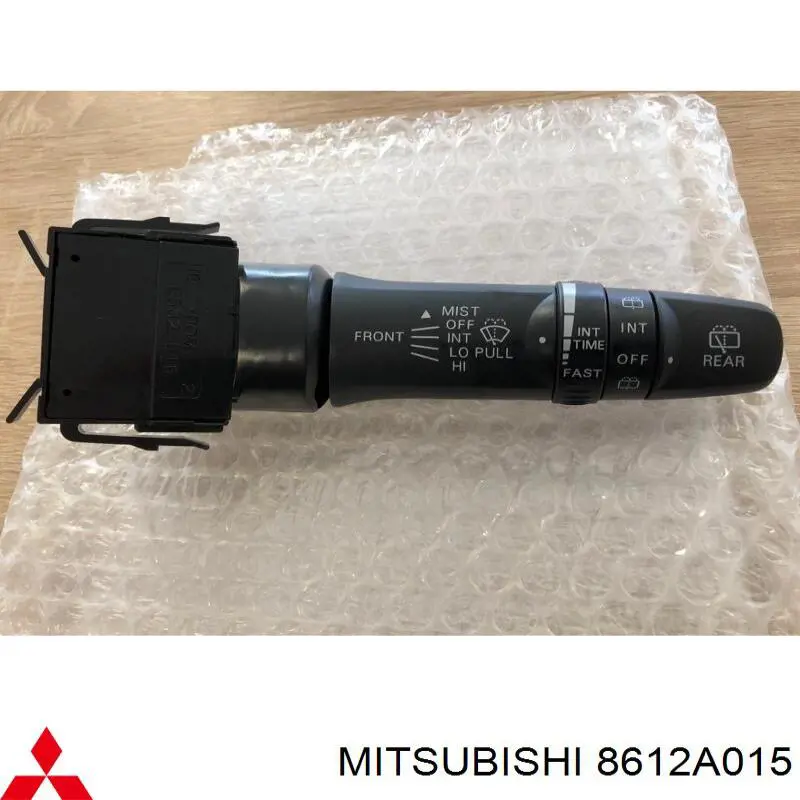 8612A015 Mitsubishi переключатель подрулевой правый