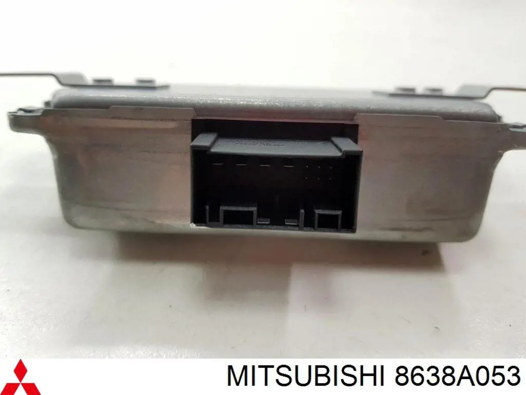 Купить 8638A053 Mitsubishi Блок управления центральным замком