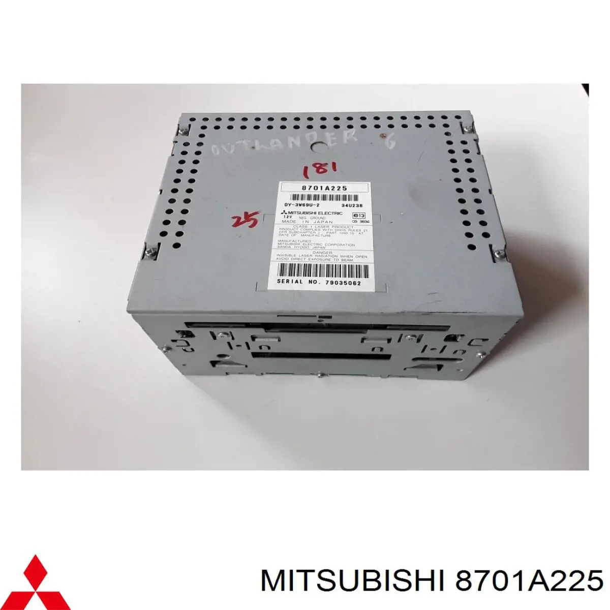 8701A225 Mitsubishi магнитола (радио am/fm)