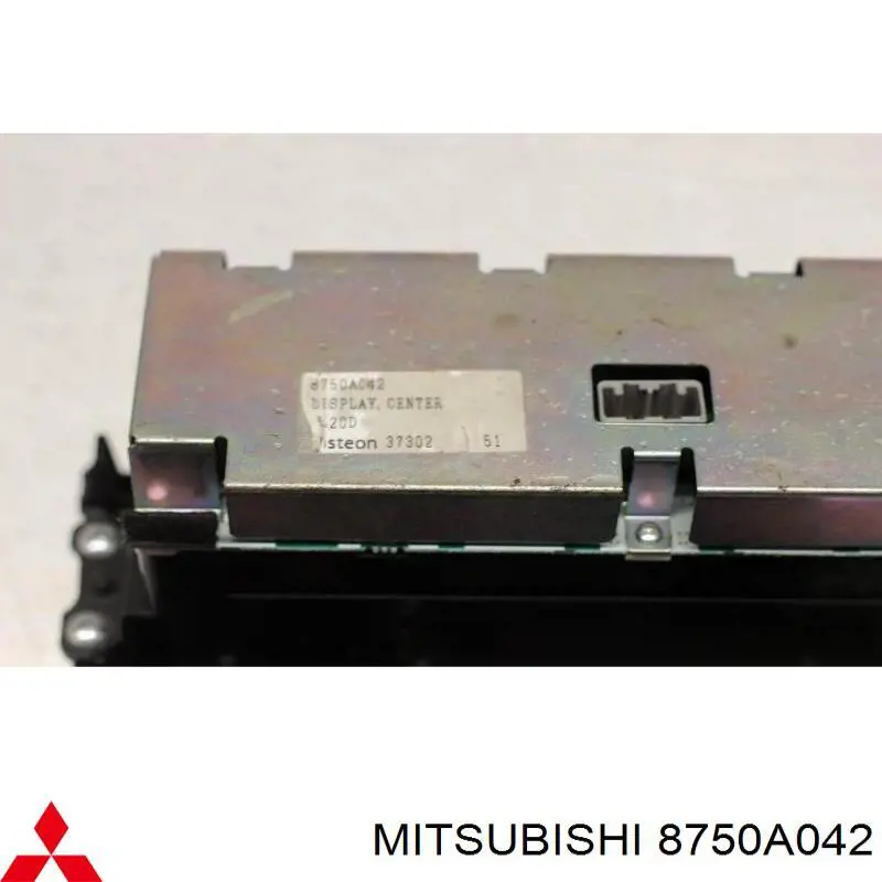 Дисплей многофункциональный на Mitsubishi Pajero IV LONG 