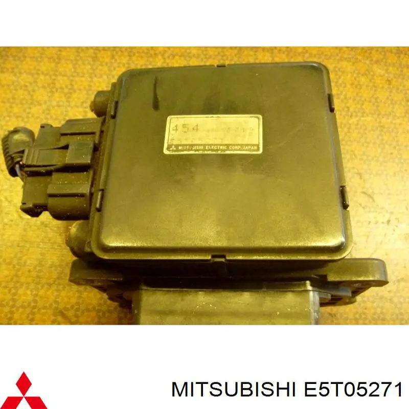 E5T05271 Mitsubishi 