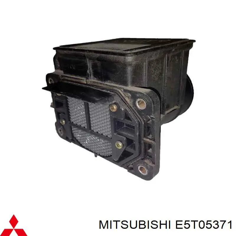 Датчик массового расхода воздуха Mitsubishi E5T05371 цена, от 27.68 USD