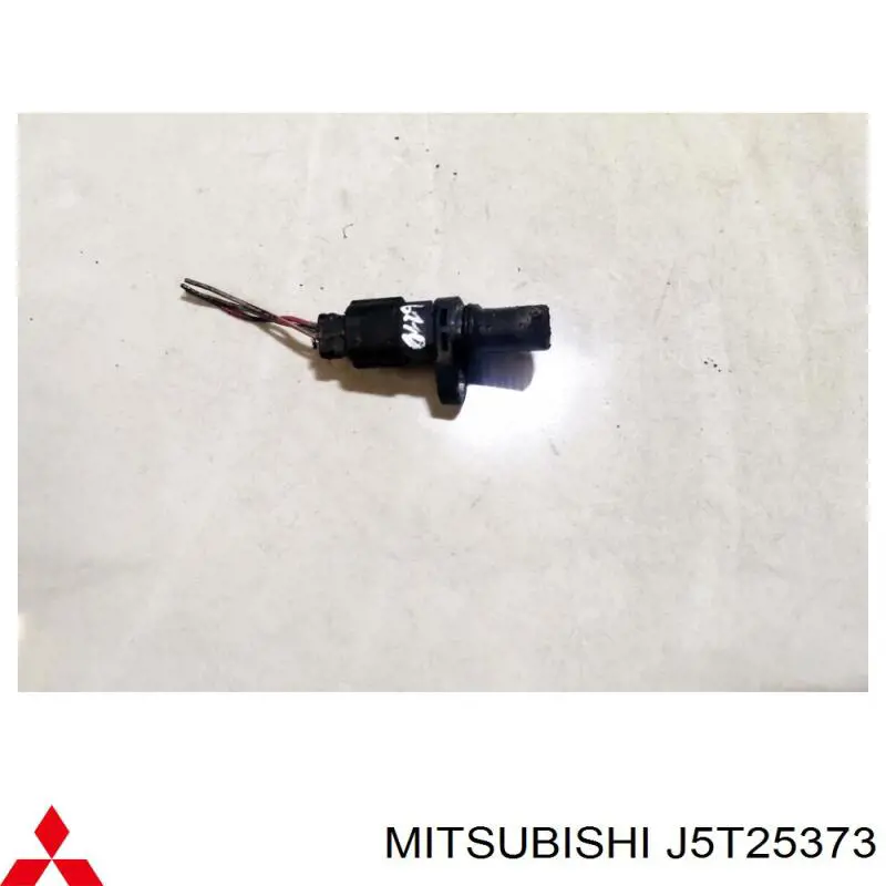 J5T25373 Mitsubishi датчик коленвала