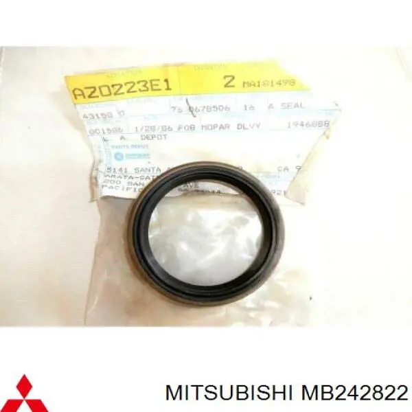Сальник задней ступицы Mitsubishi MB242822 цена, от 3.43 USD