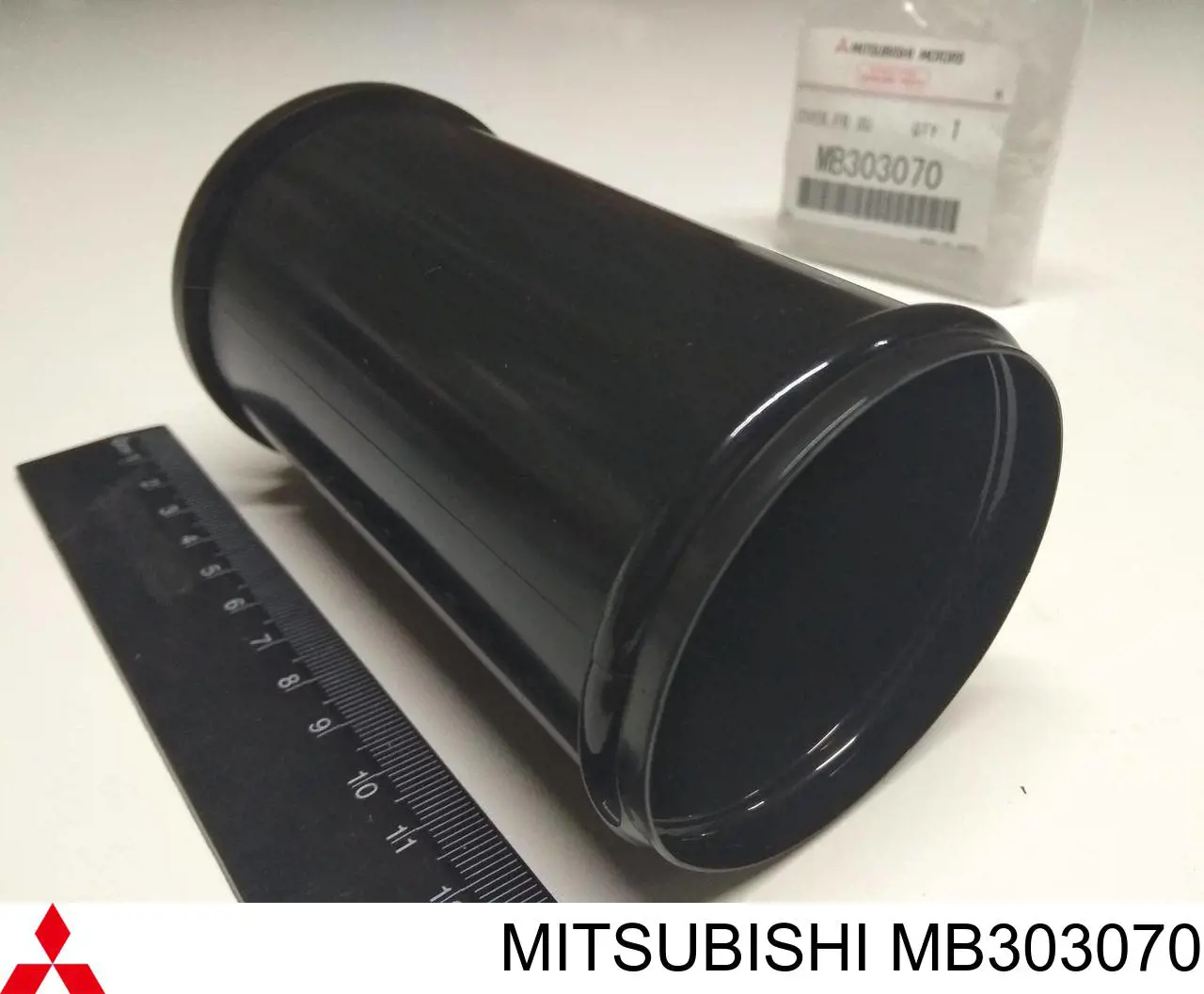 Пыльник амортизатора переднего Mitsubishi MB303070