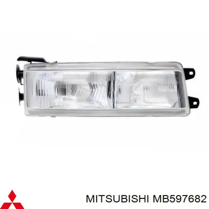 Фара правая MB597682 Mitsubishi