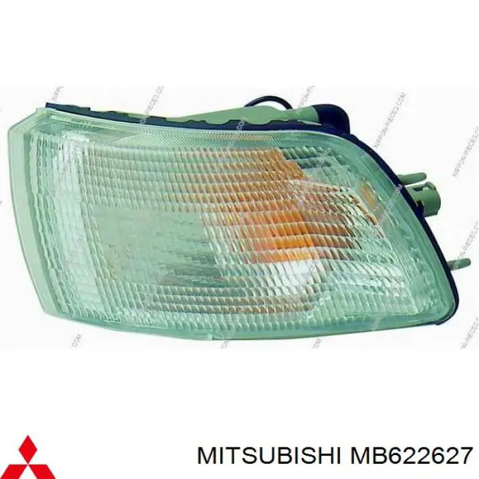 MB622627 Mitsubishi Передний фонарь указателя поворота