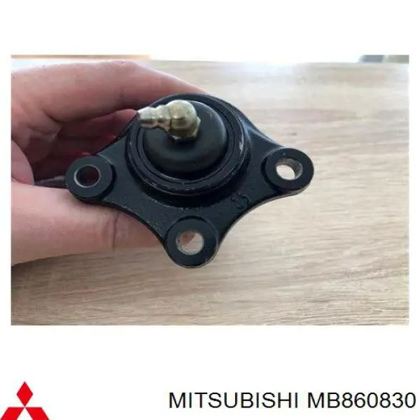 Верхняя шаровая опора Mitsubishi MB860830 цена, от 27.87 USD