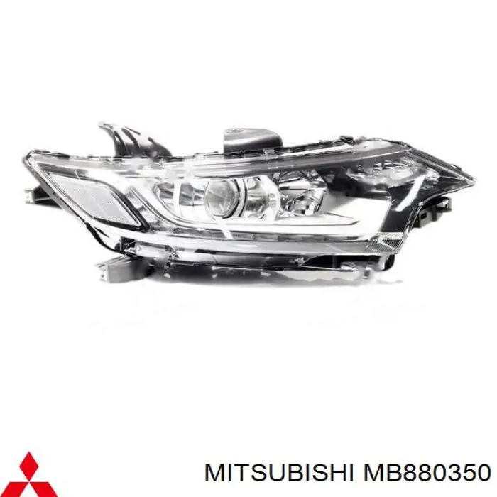 Фара правая MB698002 Mitsubishi